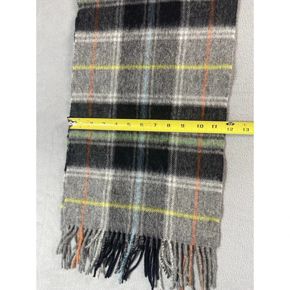 John Hanly Ireland 100% Lambswool Plaid Scarf Gray Fringe